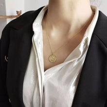Load image into Gallery viewer, Coin Eye Necklace