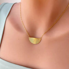 Load image into Gallery viewer, Antares Stainless Steel Necklace